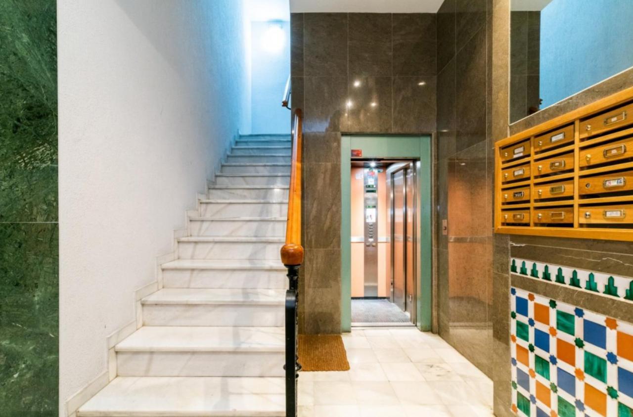 Apartamento Qh Reyes Catolicos Granada Exterior foto